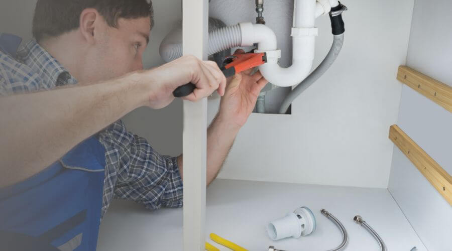 Expert burst pipe repair services in Lorman, MS